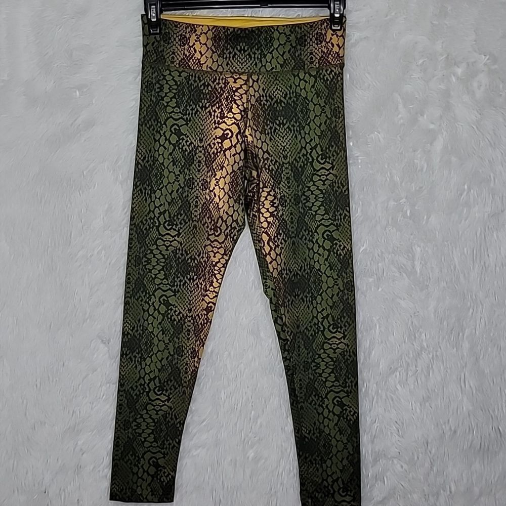 Kismet Snake Print Yoga Leggings Size Medium